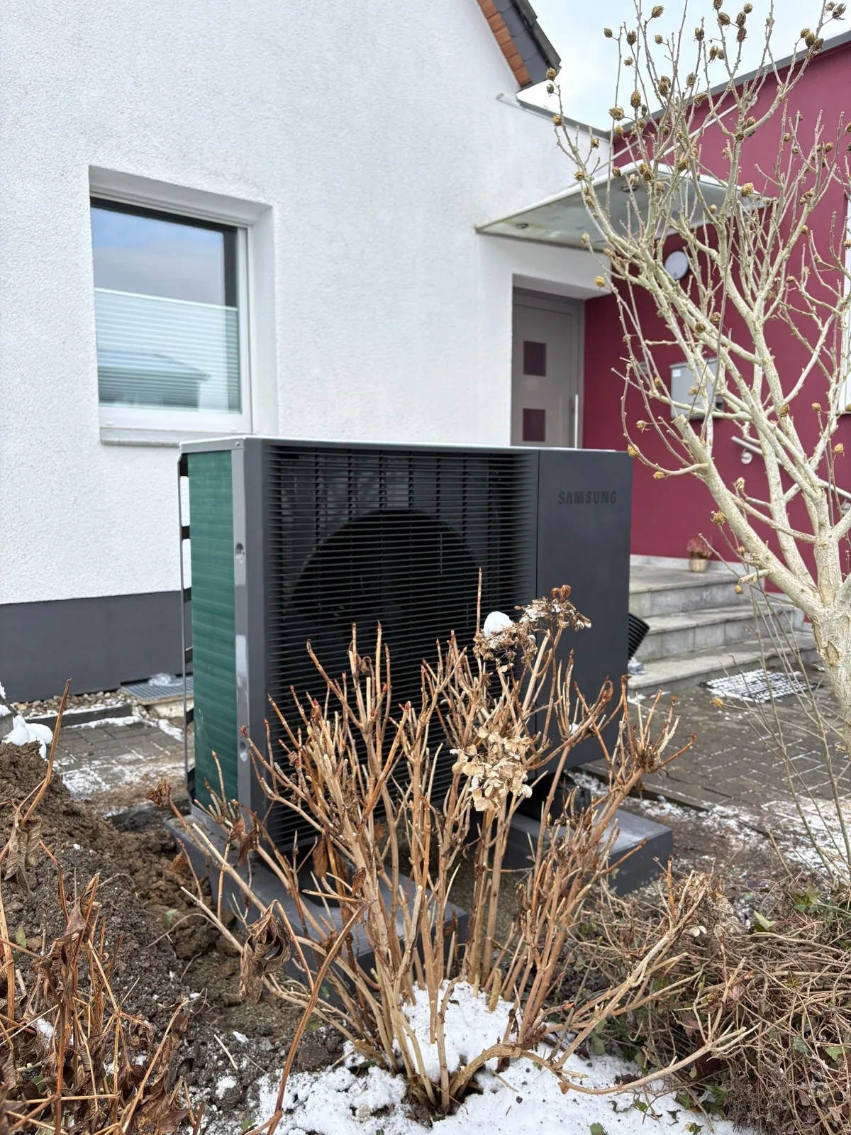 Samsung Wärmepumpe nachgerüstet an einem Altbau in Herford und OWL